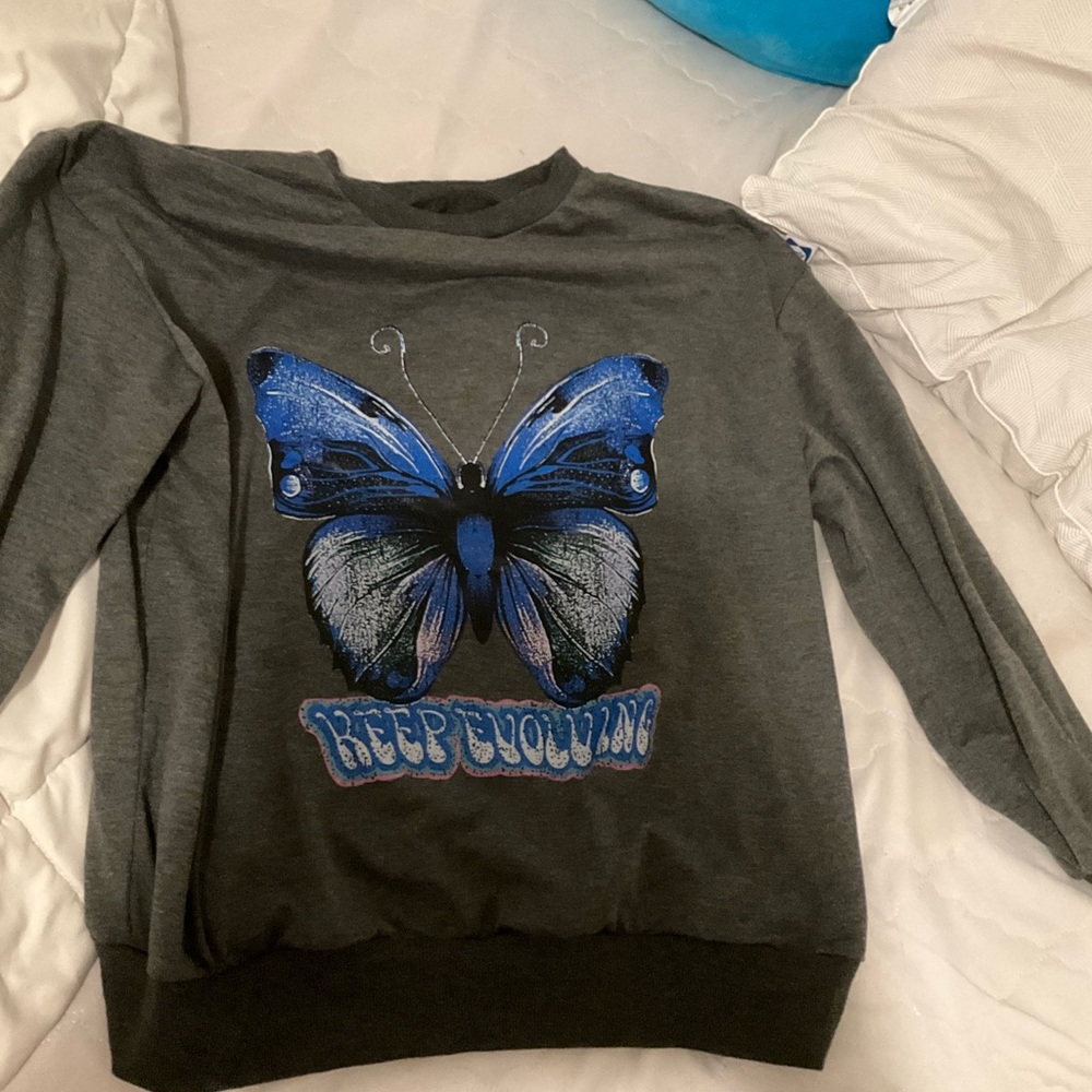 Long sleeve top